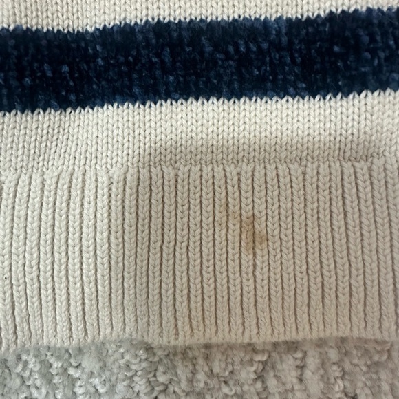 2 adorable gap dresses 12-18 months - Picture 7 of 7